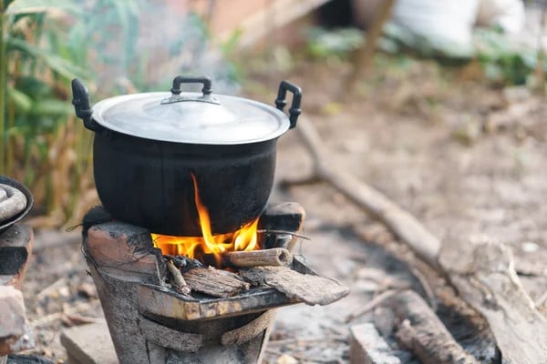 Cocinar en brasero